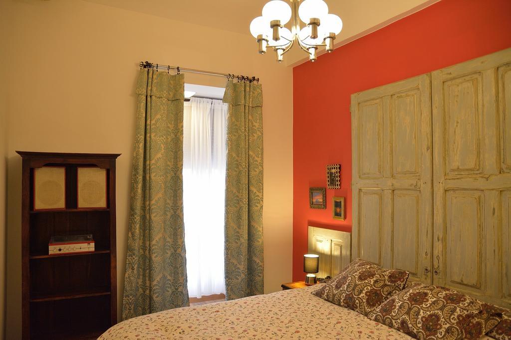 Casa Del Mercado Сарагоса Экстерьер фото